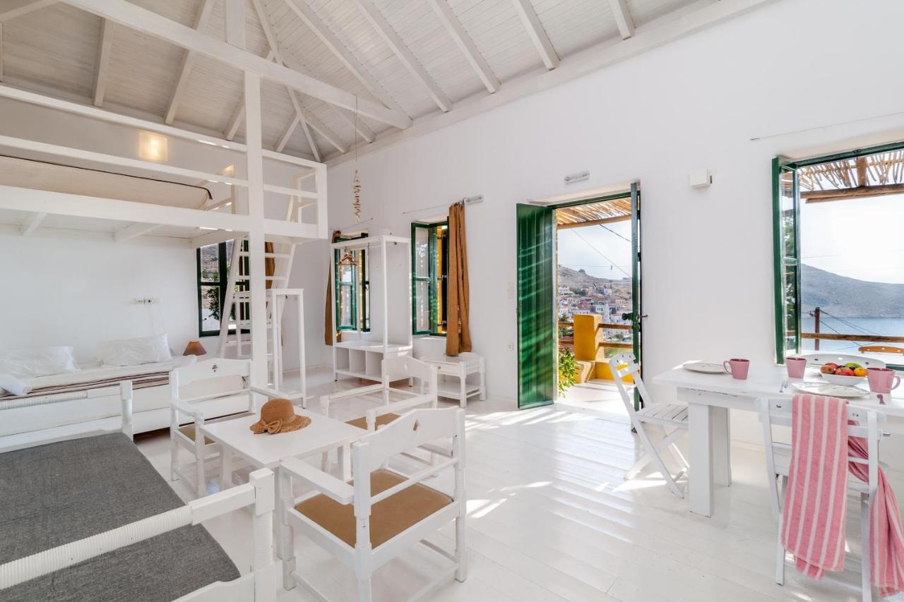 Atlantis Houses Chalki Town Dış mekan fotoğraf