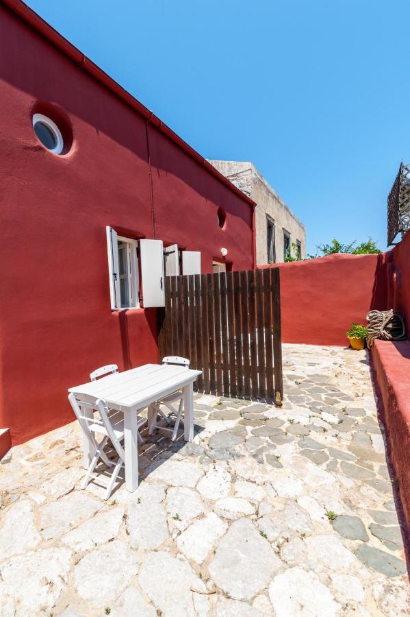 Atlantis Houses Chalki Town Dış mekan fotoğraf