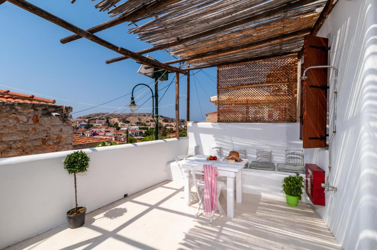 Atlantis Houses Chalki Town Dış mekan fotoğraf