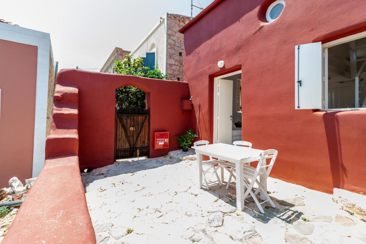 Atlantis Houses Chalki Town Dış mekan fotoğraf