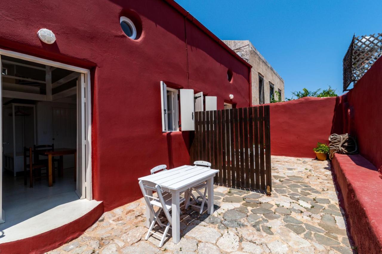 Atlantis Houses Chalki Town Dış mekan fotoğraf