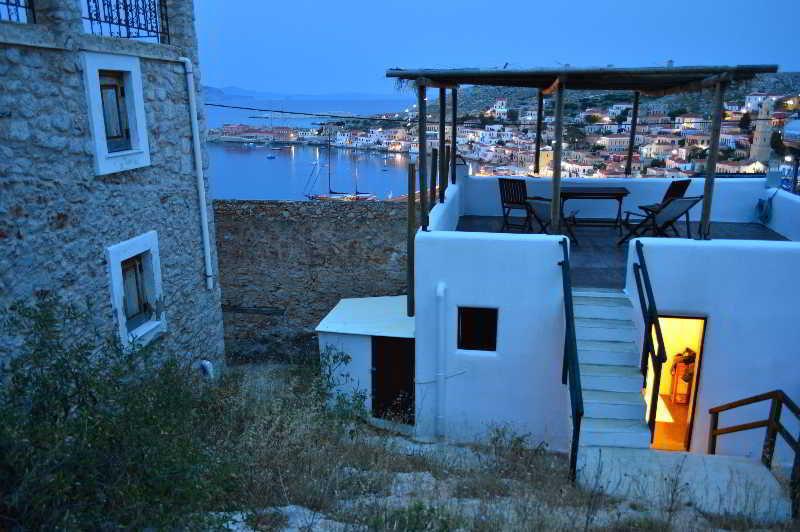 Atlantis Houses Chalki Town Dış mekan fotoğraf