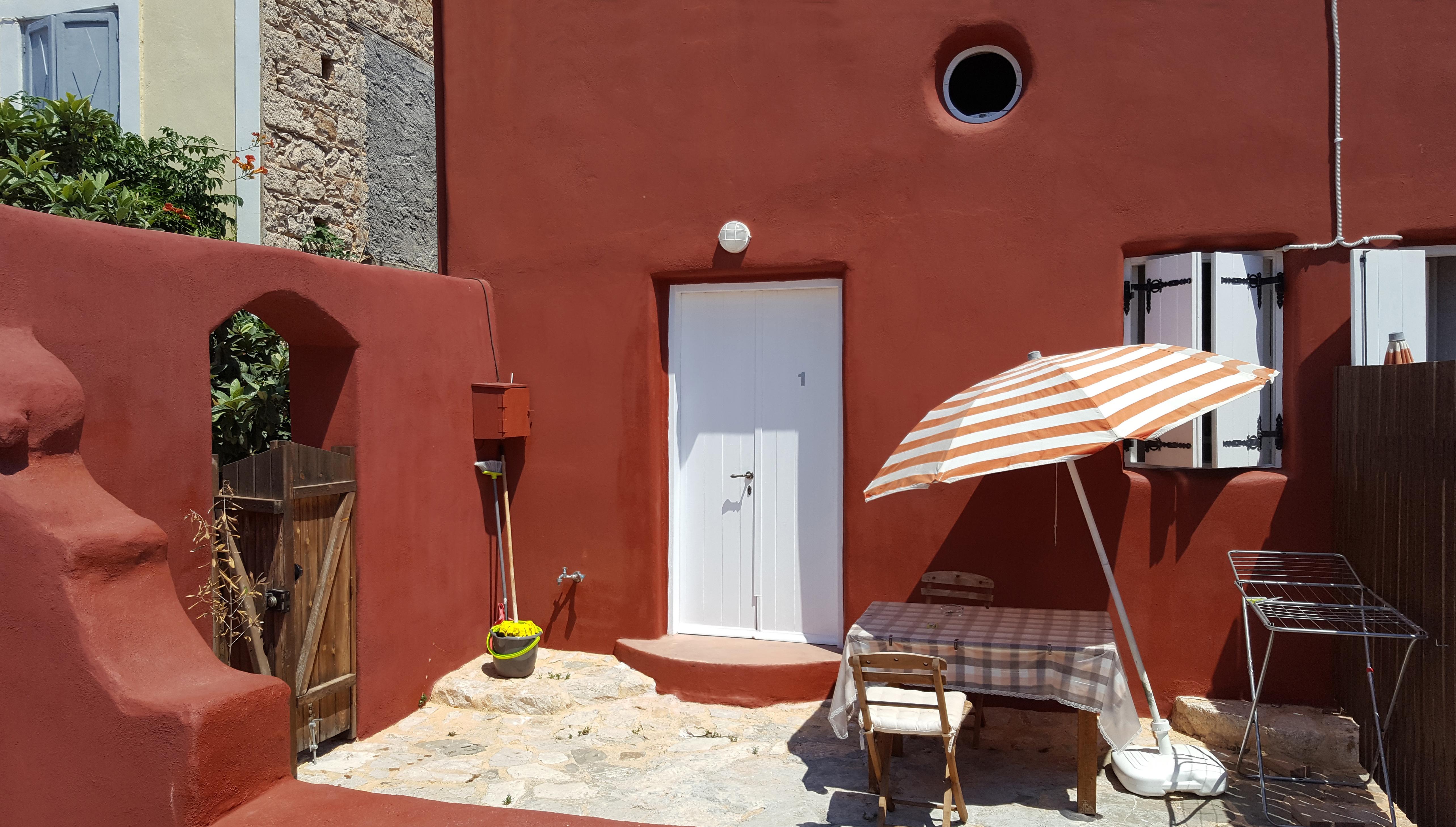 Atlantis Houses Chalki Town Dış mekan fotoğraf